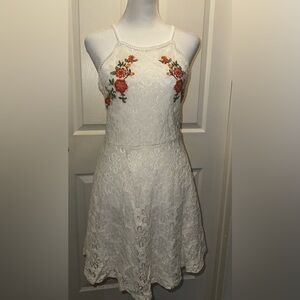 🌺White Lace Dress🌺